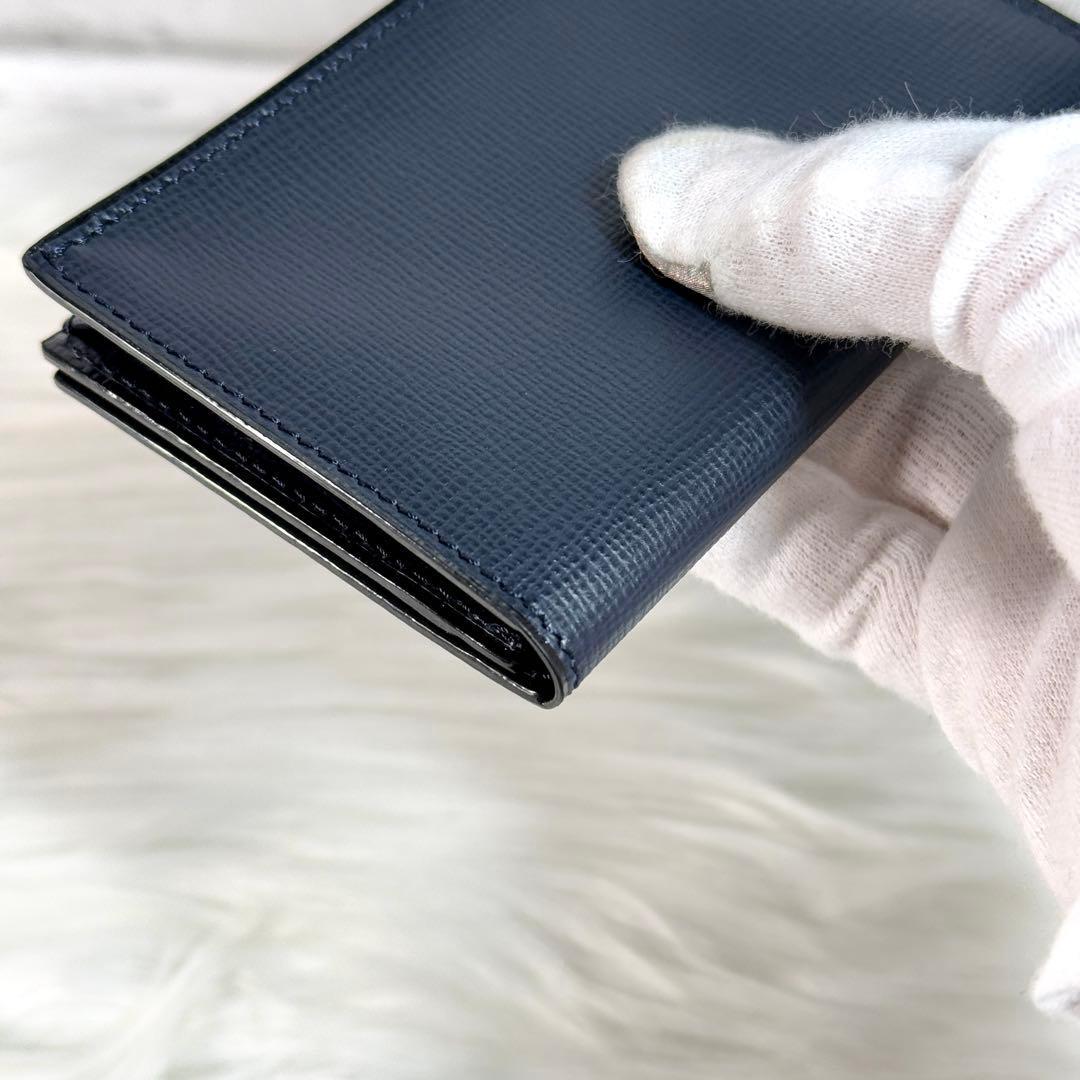 美品 ヴァレクストラ 名刺ケース カードケース ブラック レザー 名刺入れ 黒