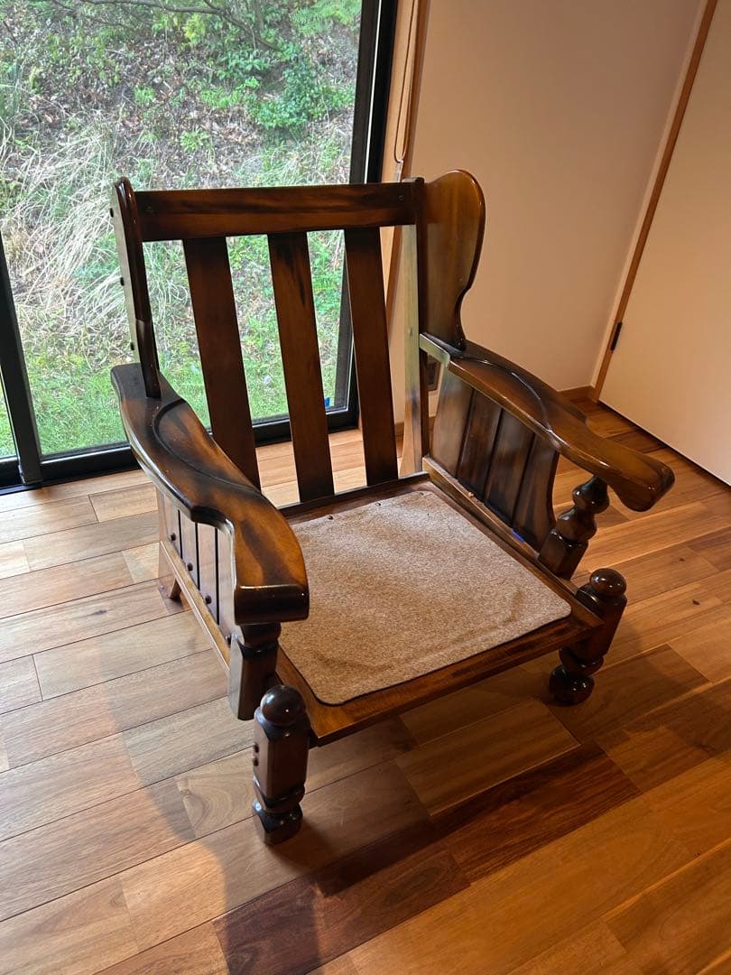 カリモク 木製 1人掛けソファ出品①