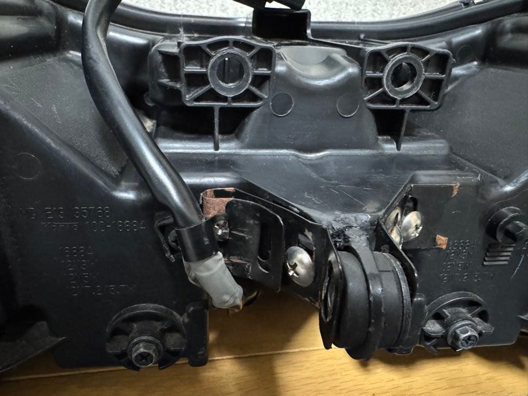 アゴヒゲ様分　cbr250rr mc51 ヘッドライトユニット