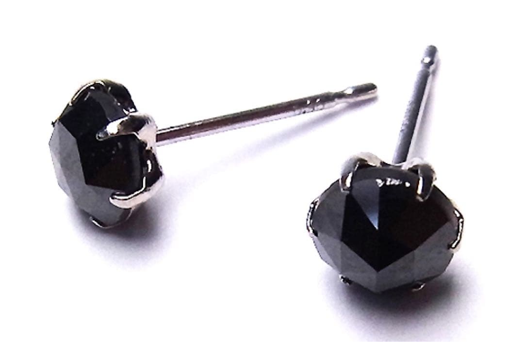 大粒！プラチナブラックダイヤピアス 計2.00ct プラチナダイヤ
