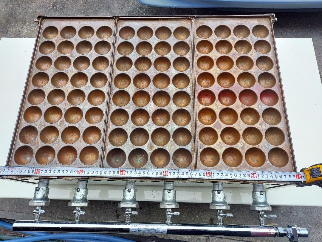 イベント即戦力❗たこ焼き器 銅板32穴×３面45ミリ大玉　LPガス