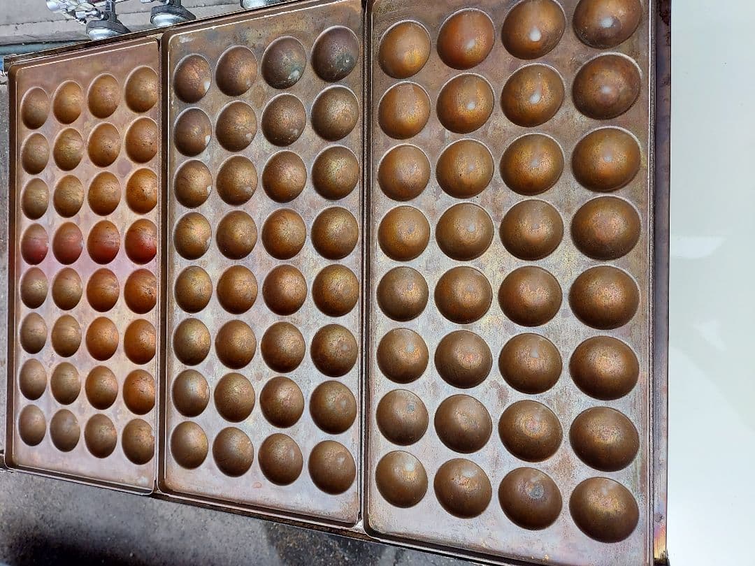 イベント即戦力❗たこ焼き器 銅板32穴×３面45ミリ大玉　LPガス