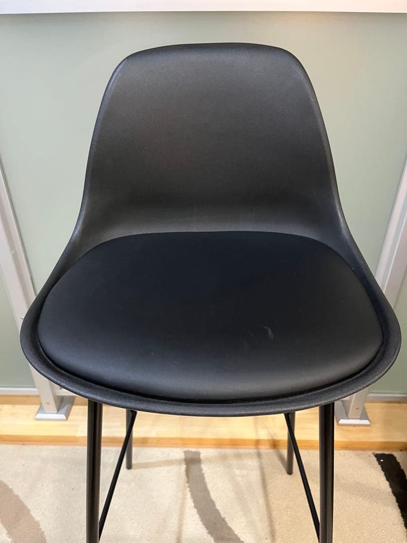 muuto ムート（デンマーク）ファイバーカウンターチェア イスコス・ベルリン