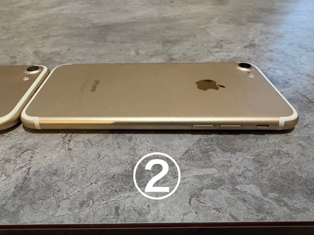 iPhone7 ゴールド2台（32GB/128GB）