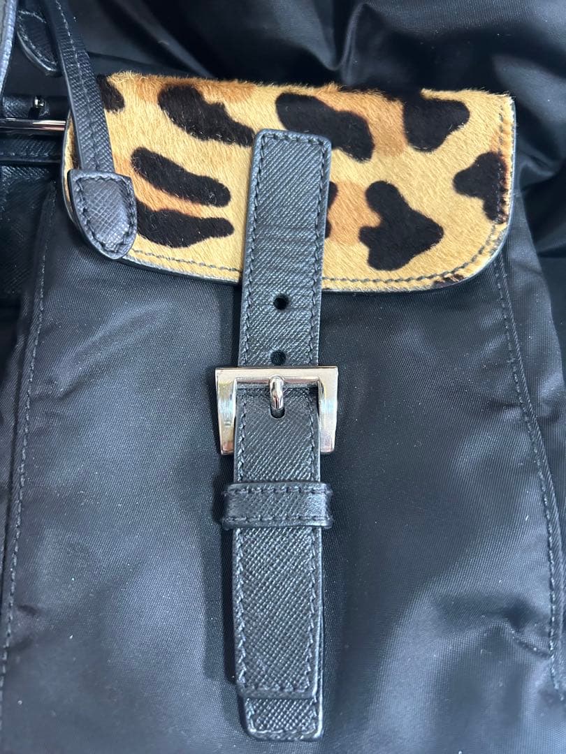 【美品】お値引き✨PRADA ヒョウ柄リュック