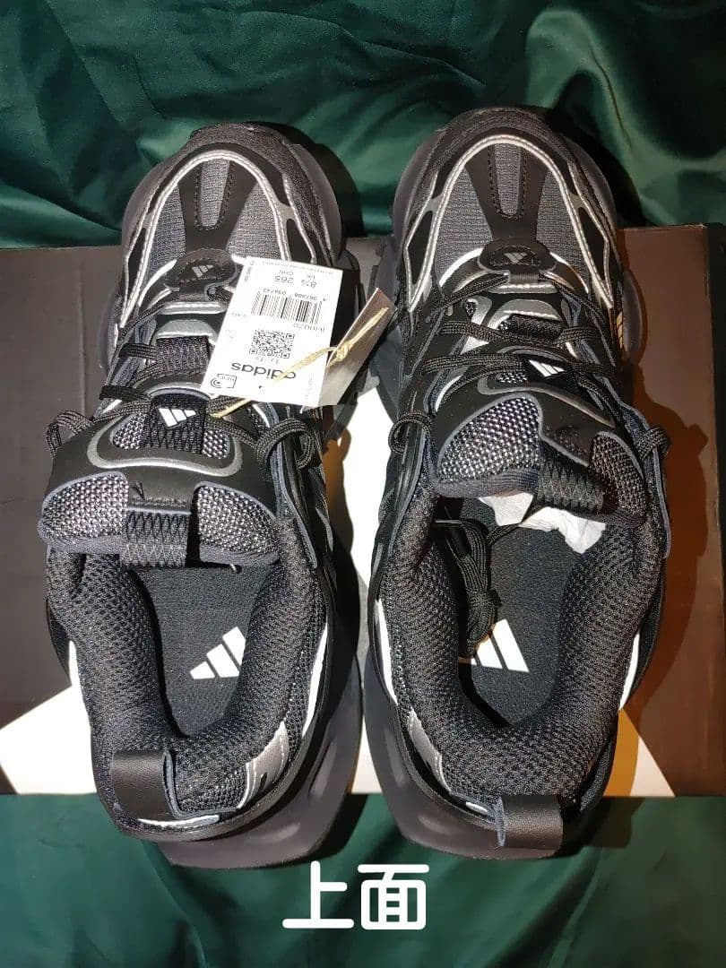 t*m様 歳末価格adidas XLG RUNNER DELUXE26.5cm新