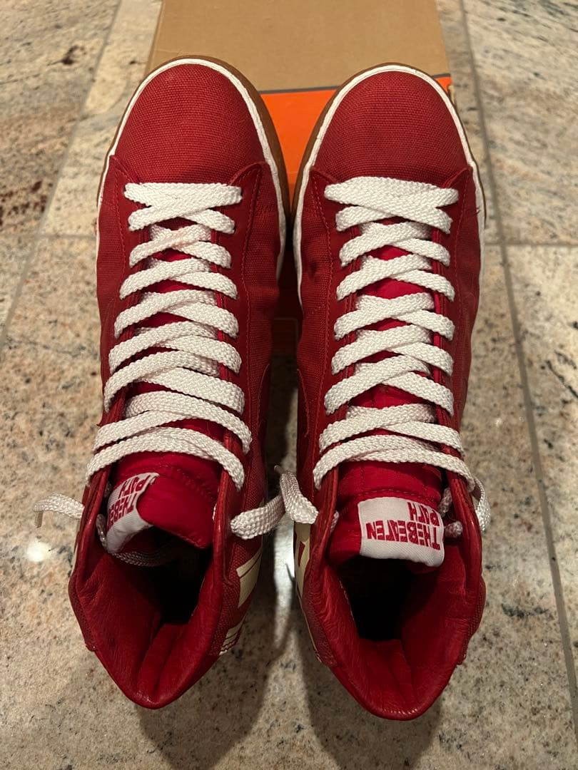 超美品2005年 NIKE BLAZER 73 ビューティフルルーザーズ