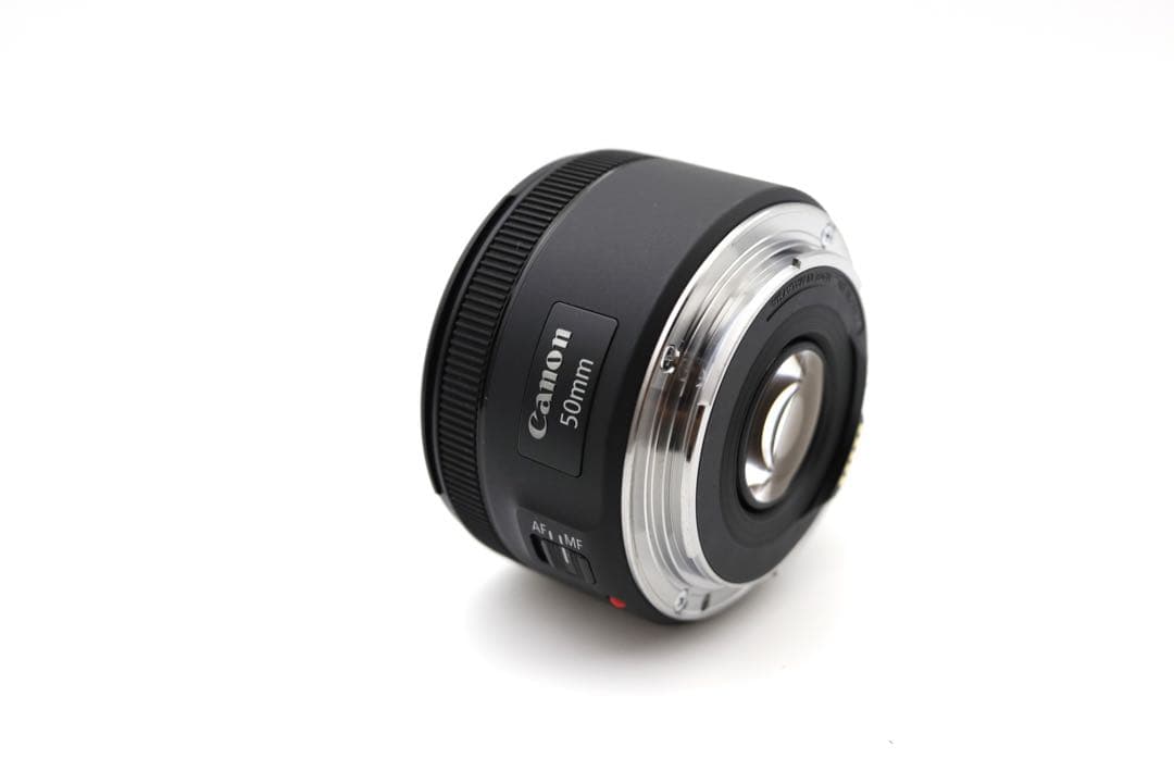 ☆美品【Canon】EF 50mm F1.8 STM 単焦点 キャノン キヤノン