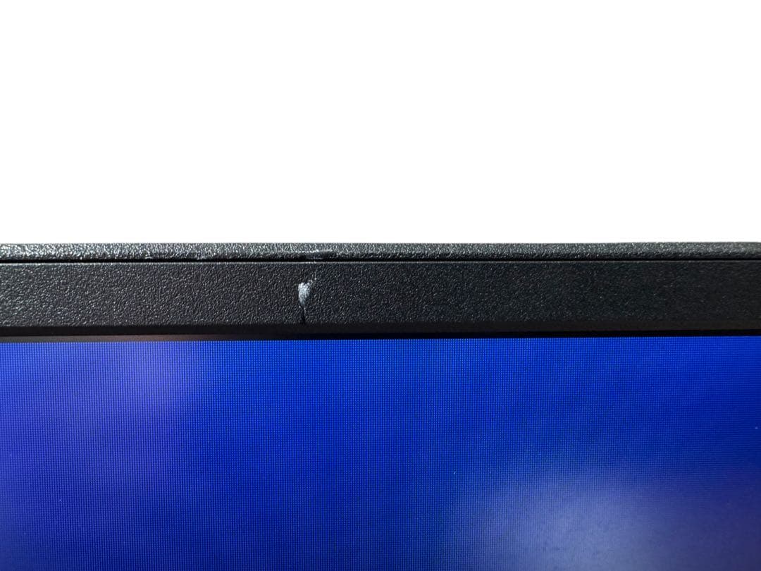 DELLデスクトップ一体型PC✨第8世代❗️Pentium❗️SSD搭載✨メモ4GB