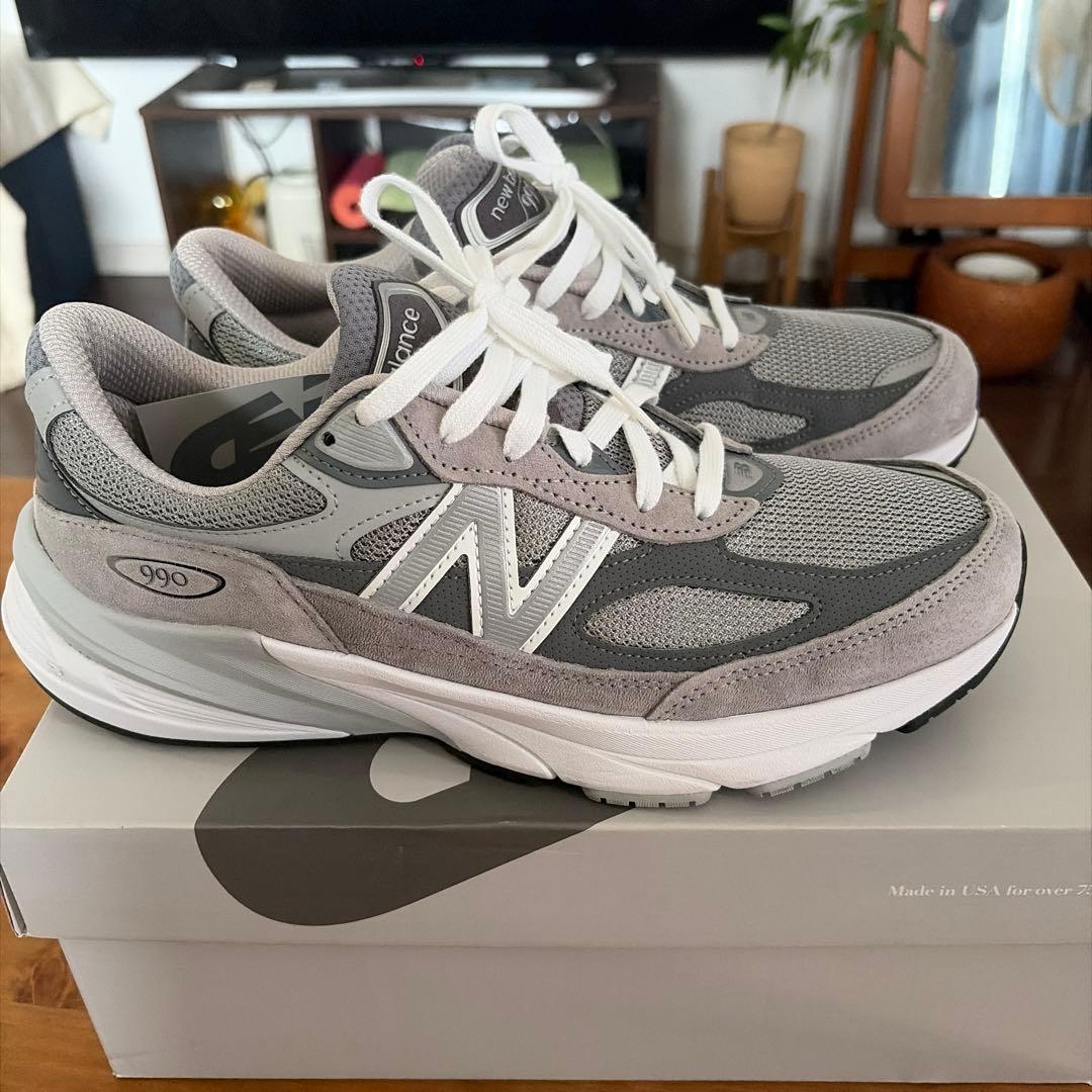 New Balance 990V6 グレー