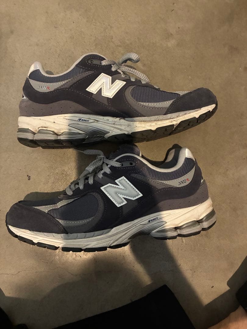 ぶ*ち様 美品　New Balance 2002RSF ネイビー ランニングシュ