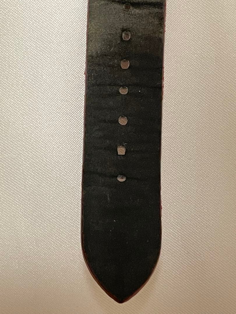 vivienne ヴィヴィアン 腕時計 サークルオーブ　電池切れ　赤