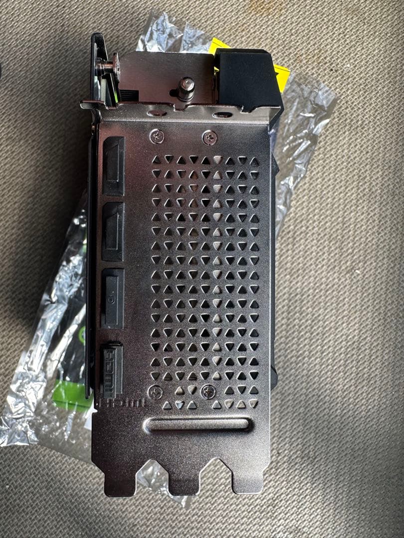 グラフィックボード・グラボ・ビデオカード PNY GeForce RTX 4070 Ti XLR8 Gaming 12GB