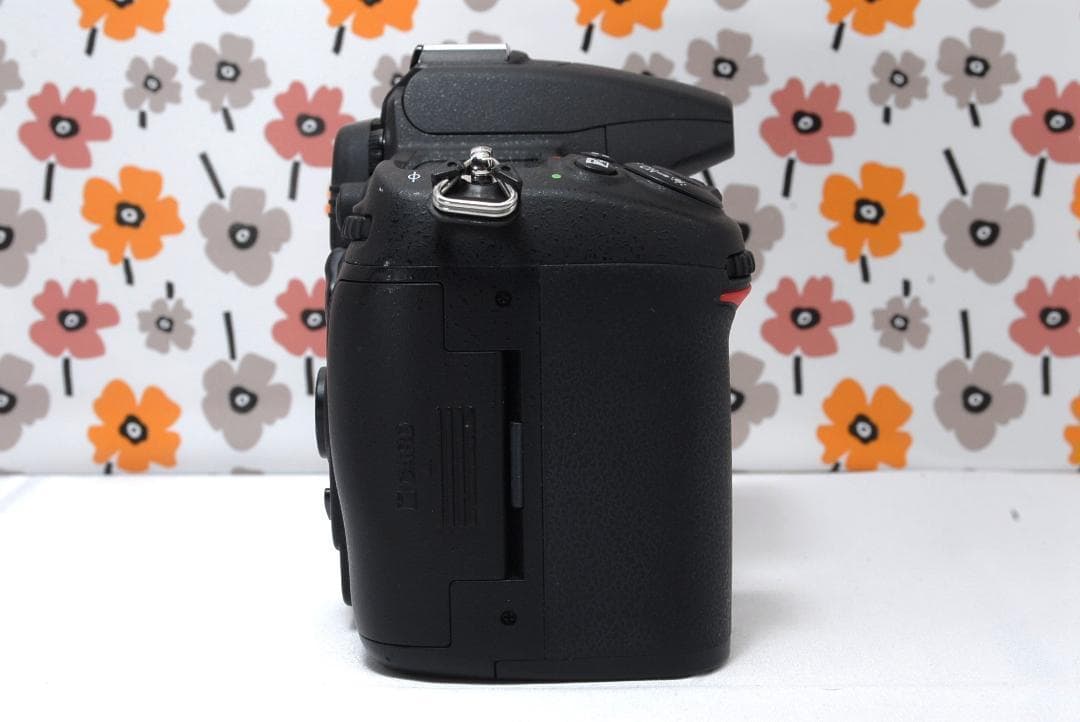 ❤Nikon D7000❤ダブルレンズ❤本格一眼❤スマホ転送❤高機能＆高速連写❤