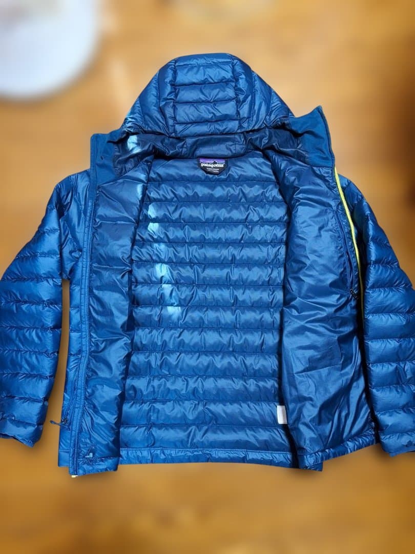 パタゴニア メンズ・ダウン・セーター・フーディ Mサイズ FA20