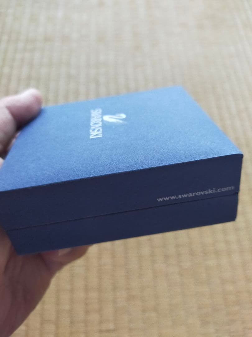 スワロフスキー【星型ブローチ】