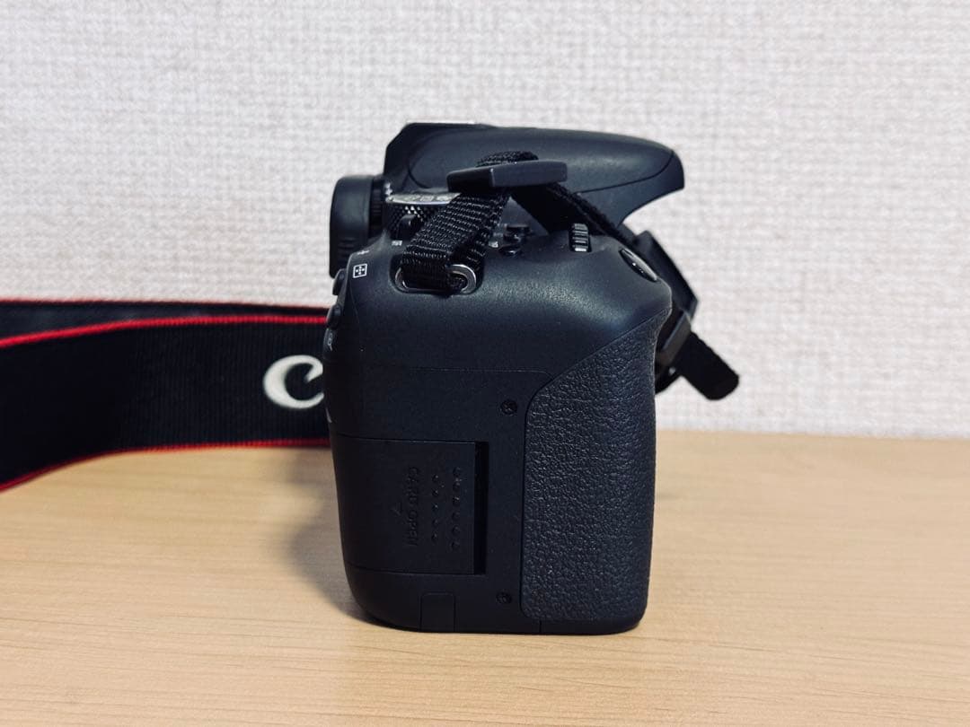 Canon EOS Kiss X9i デジタル一眼レフカメラ