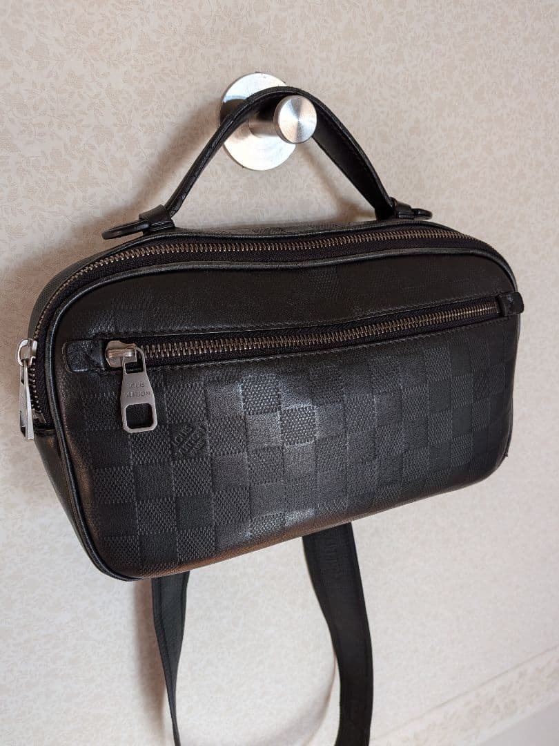 ルイヴィトン　ダミエアンフィニ　ボディバッグ