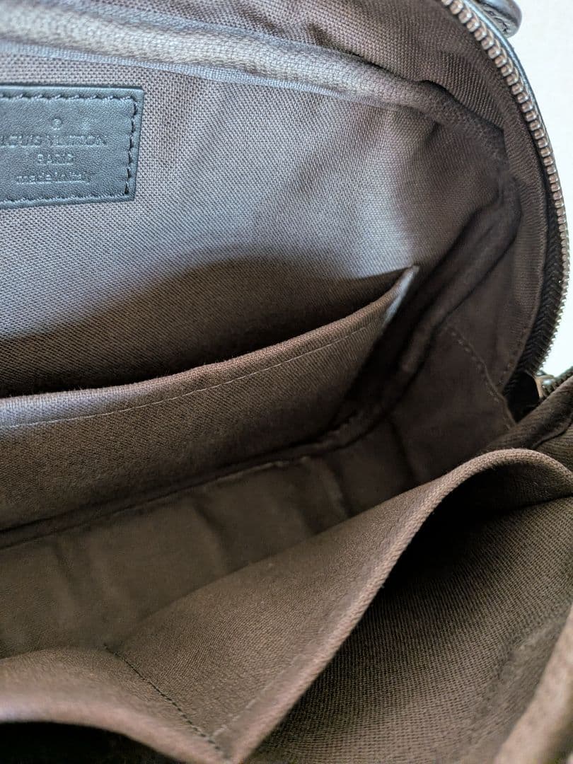 ルイヴィトン　ダミエアンフィニ　ボディバッグ