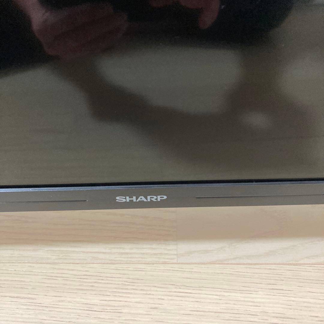 シャープ　AQUOS 32Ｖ型　液晶テレビ　２ＴーＣ３２ＥＦ１