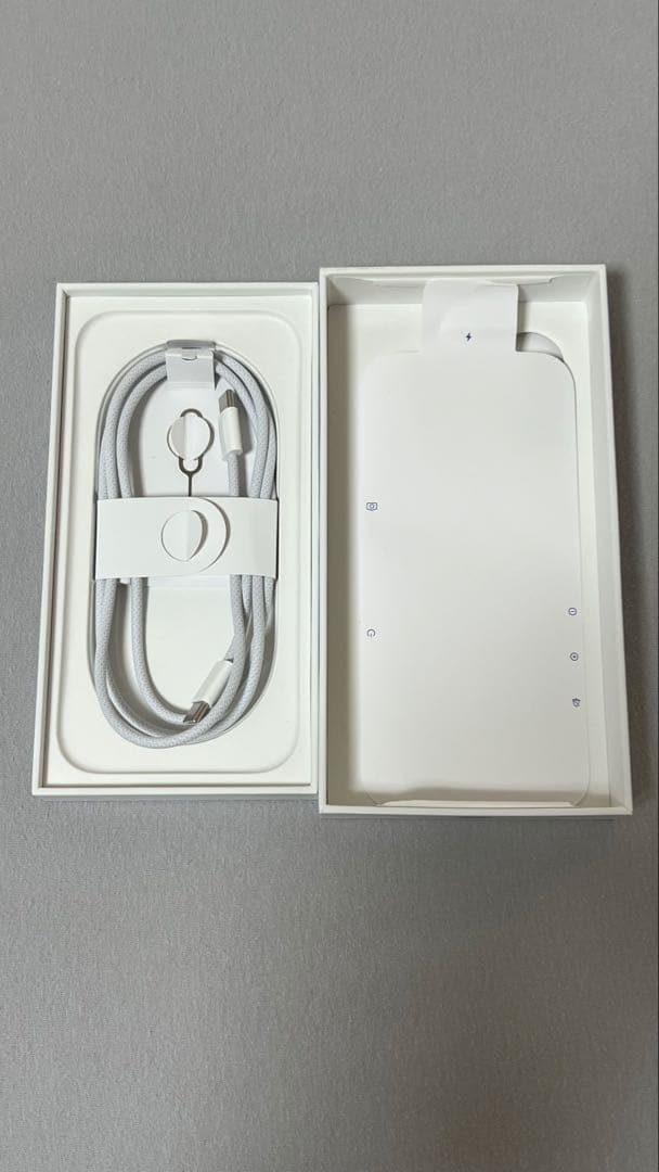 iPhone 16 512GB ウルトラマリン SIMフリー バッテリー93%