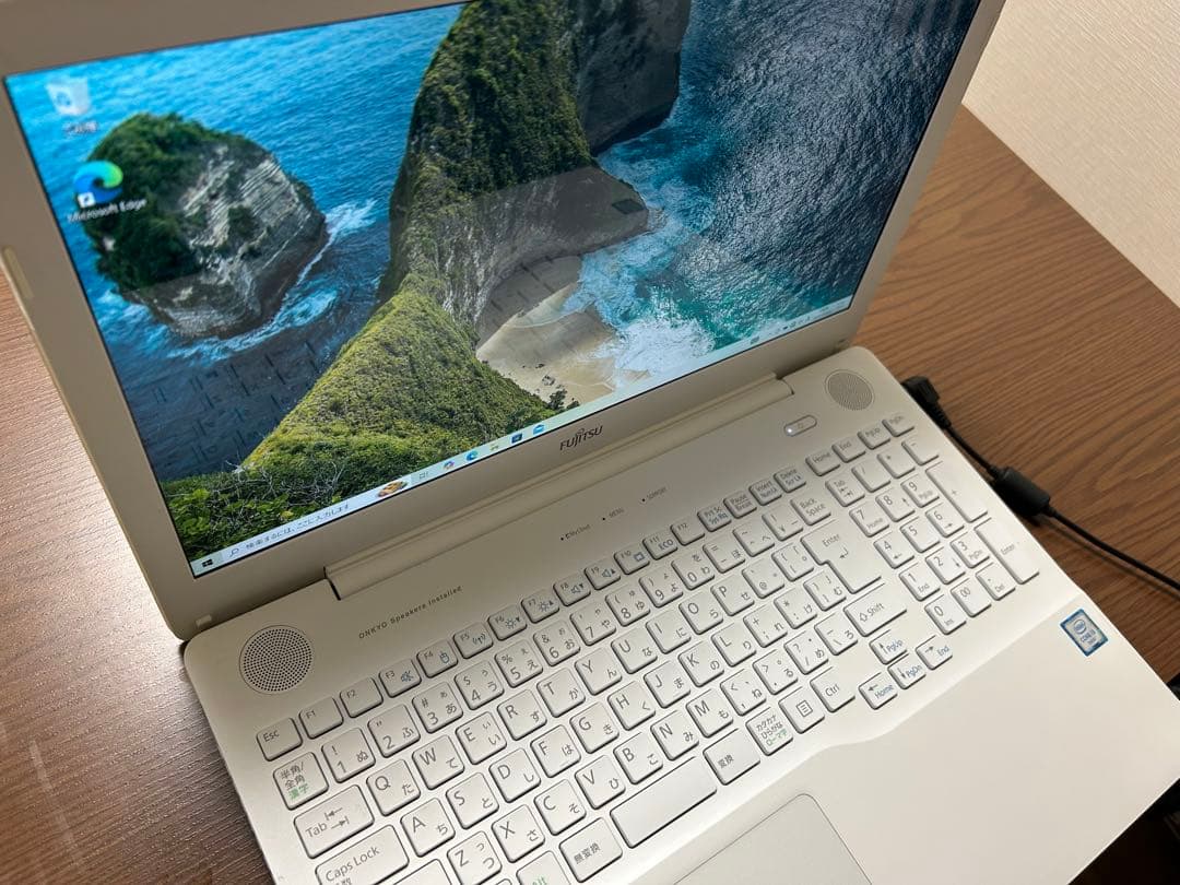 Windowsノート本体 FUJITSU LIFEBOOK AH45/A3