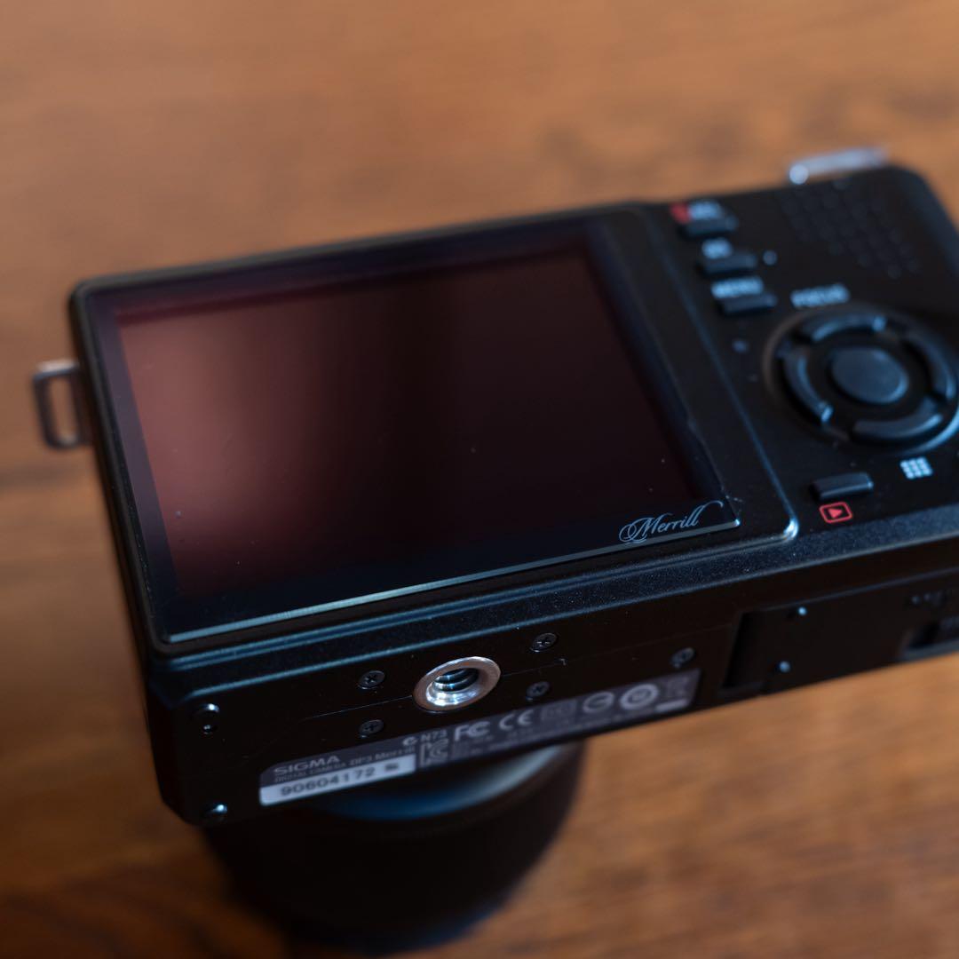 SIGMA DP3 Merrill コンパクトデジタルカメラ
