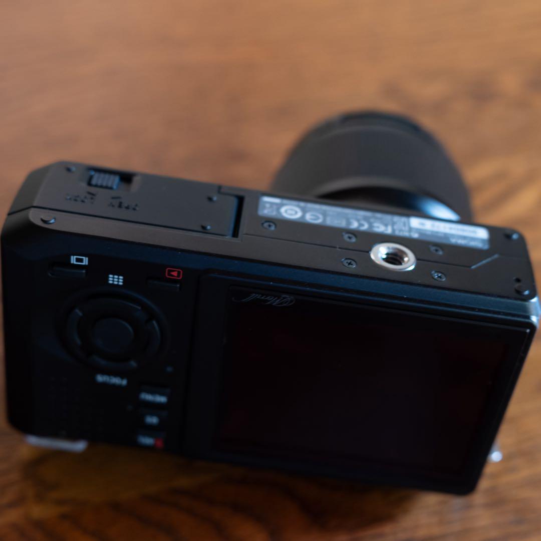 SIGMA DP3 Merrill コンパクトデジタルカメラ