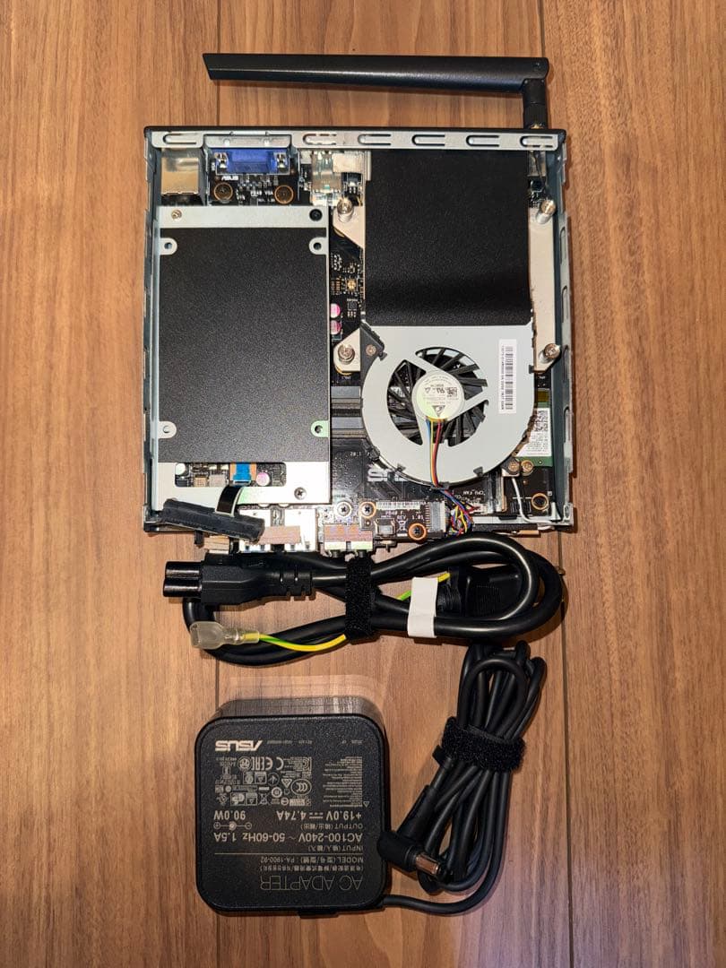 ASUS Mini PC PB50 ベアボーンキット PB50-BBR014MV