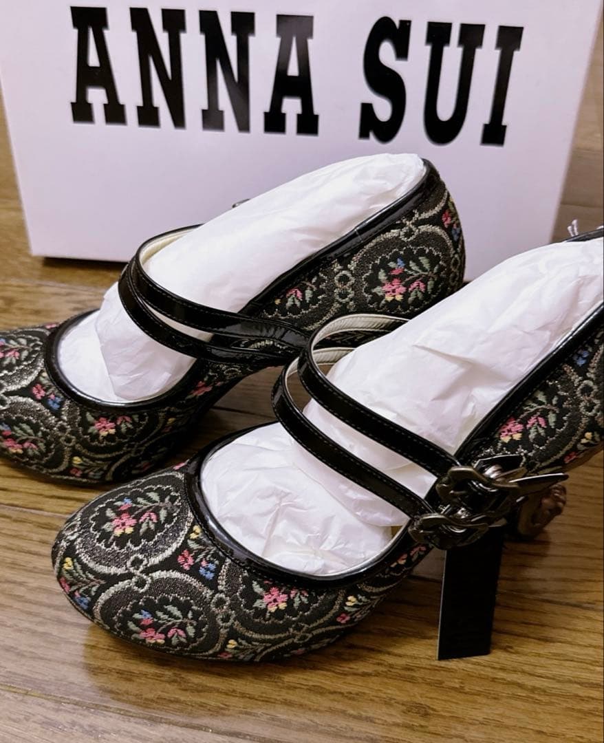 アナスイ 猫足パンプス