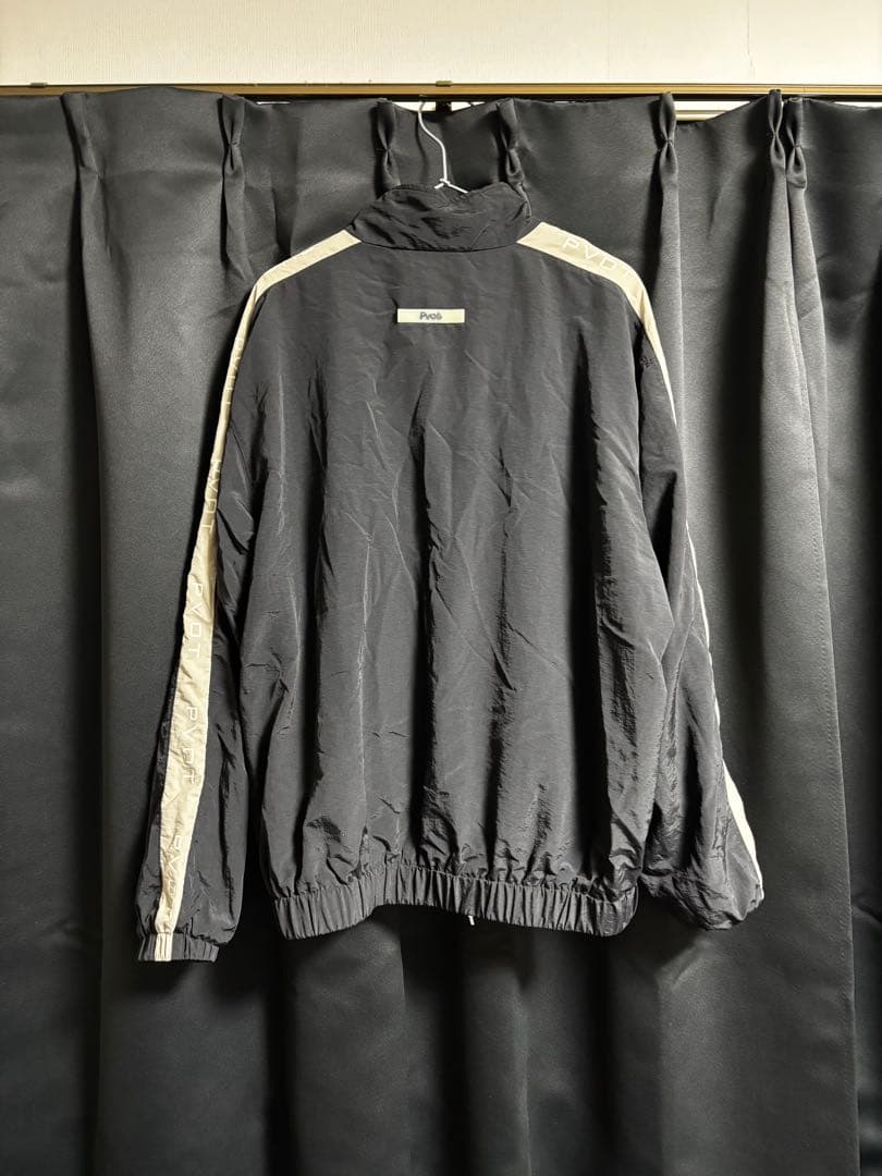 pvot ナイロンセットアップ　上L下M