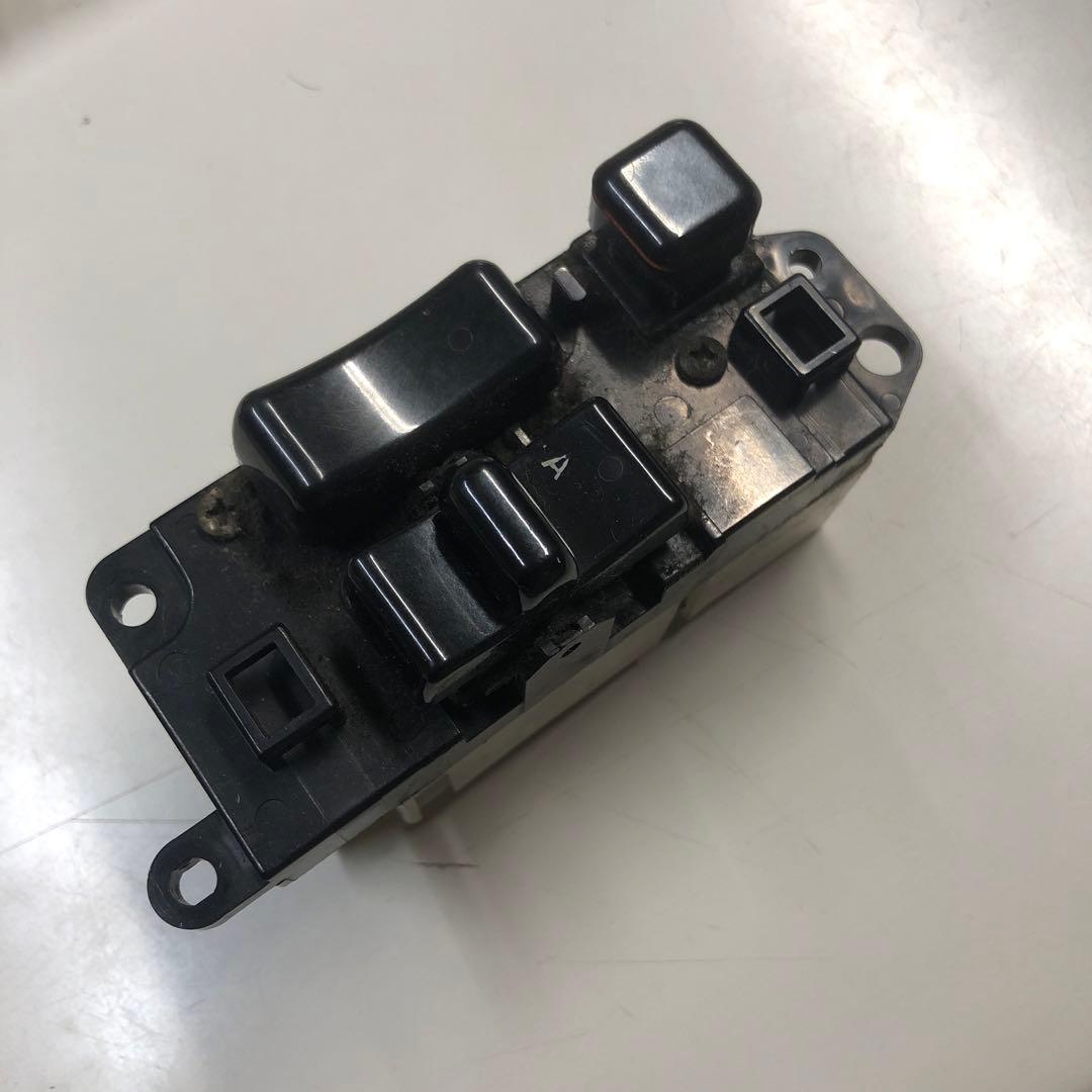 70スープラ　パワーウインドスイッチ