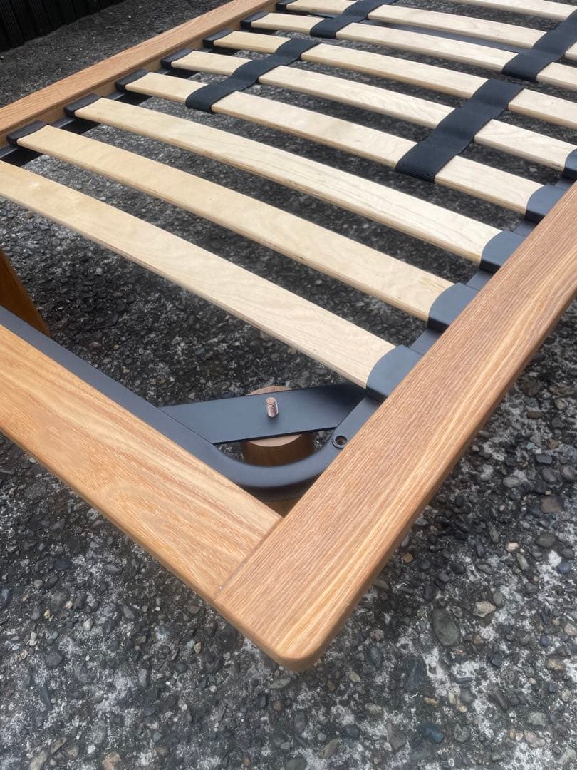 【引取限定】無印良品　スリムシングル　セミシングル　ベッド　フレーム　葛飾区