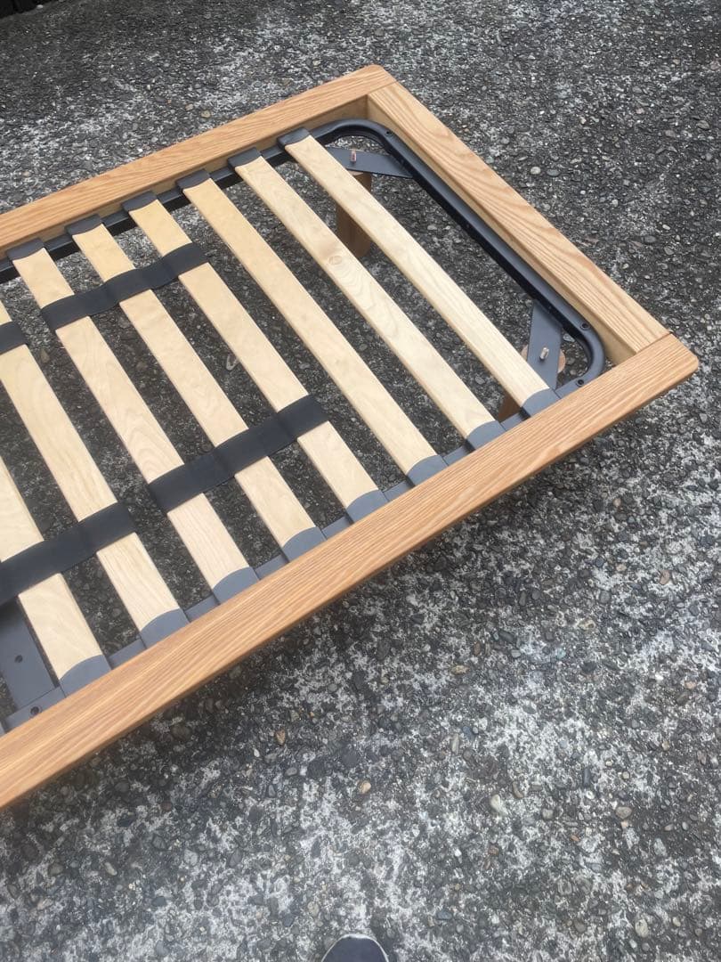 【引取限定】無印良品　スリムシングル　セミシングル　ベッド　フレーム　葛飾区