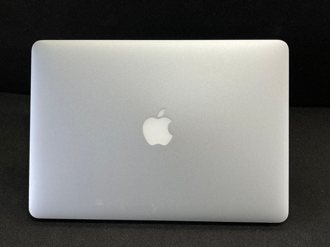i7&8GB&500GB SSD搭載！MacBook Air 13\" 2015