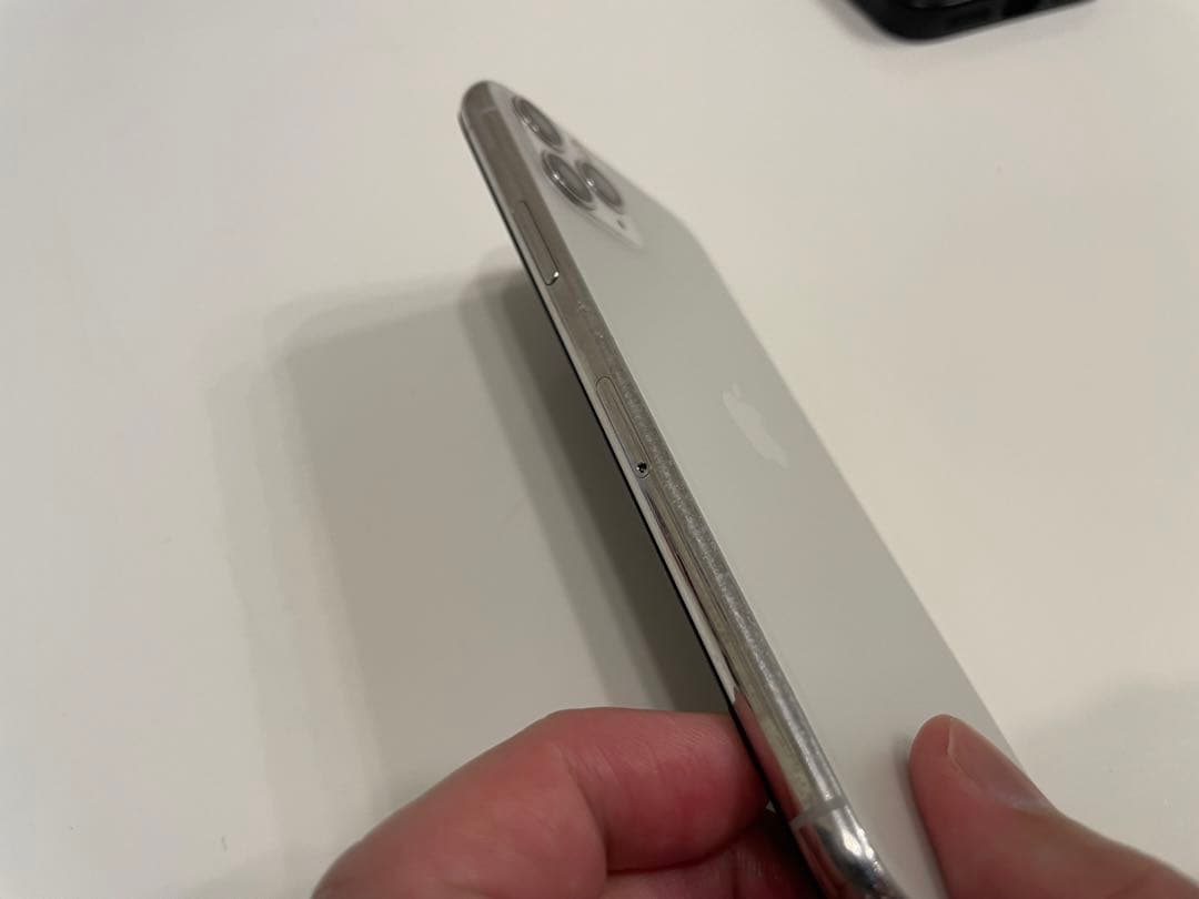 iPhone11pro 本体 256GB シルバー