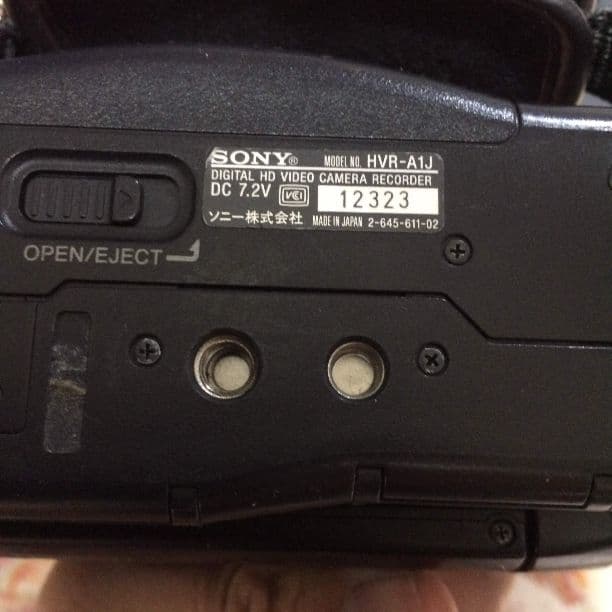SONYカムコーダー HVR-A1J