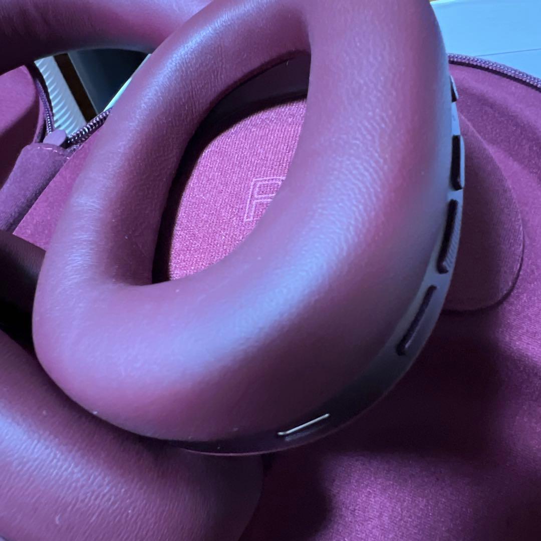 Bowers & Wilkins Px8 未使用に近いワイヤレスヘッドフォン