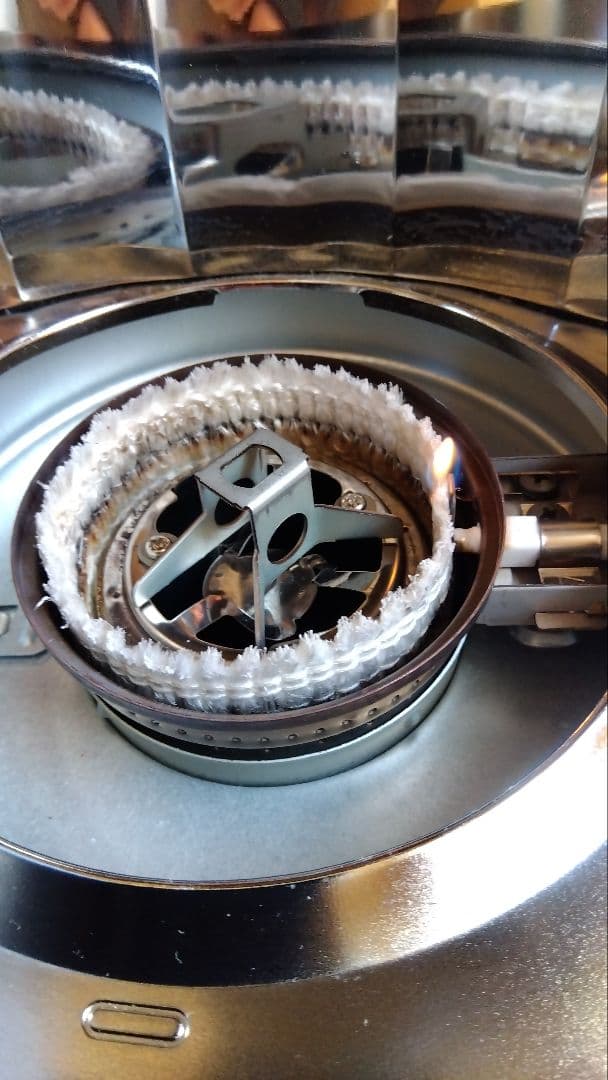 アラジン石油ストーブ（2025年購入）