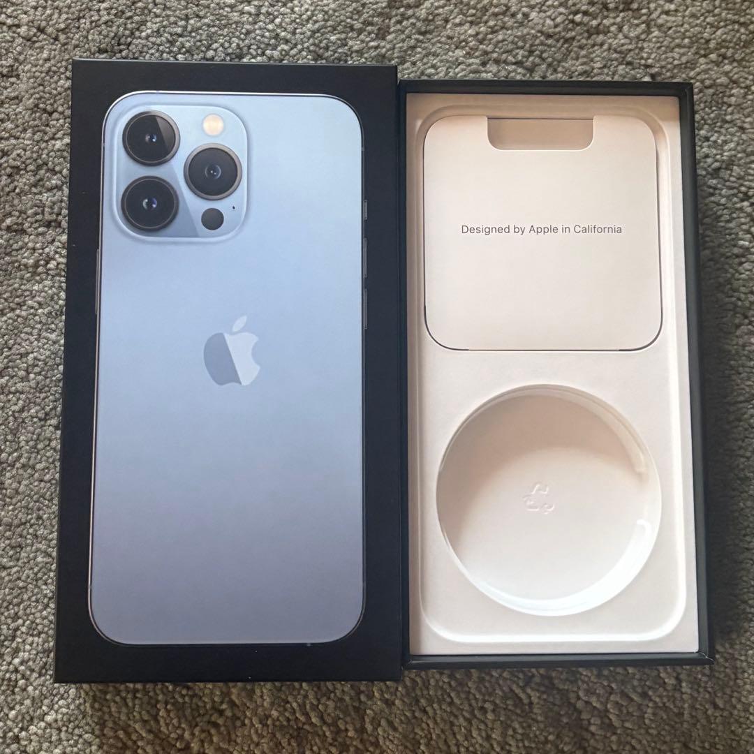 車のパーツ　iPhone 13 Pro 256G 美品　SIMフリー