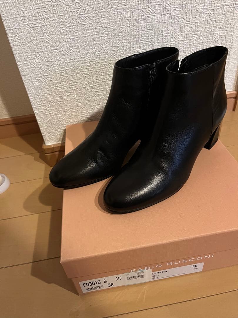 FABIO RUSCONI ブラックレザーブーツ 38