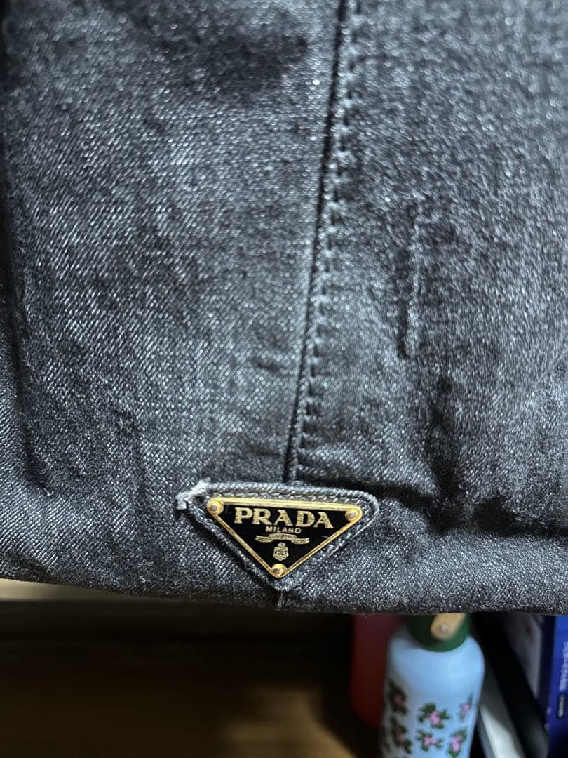PRADA ダークグレー デニムバッグ　Lサイズ