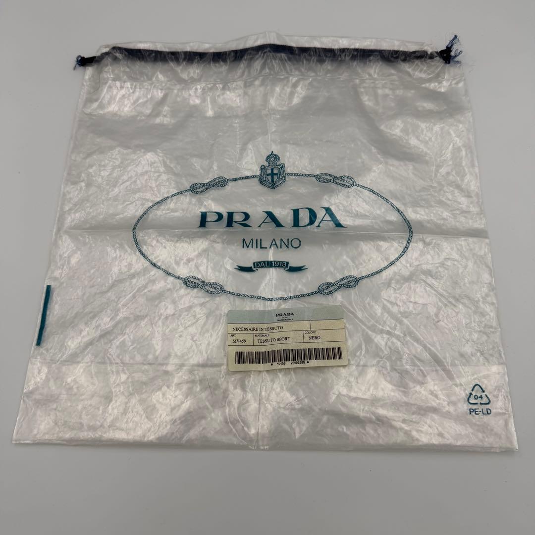 未使用品✨PRADA プラダ ポーチ 三角ロゴ ブラック