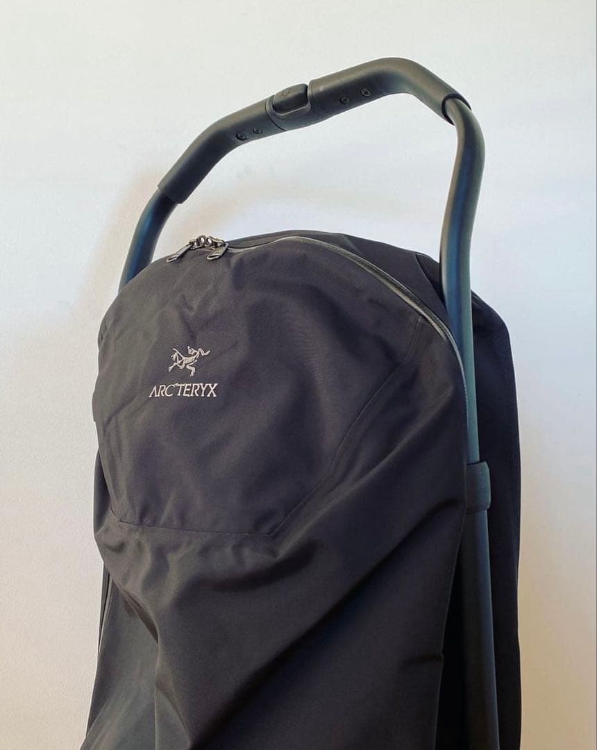 【美品】ARC’TERYX ROLLING DUFFEL V110 入手困難