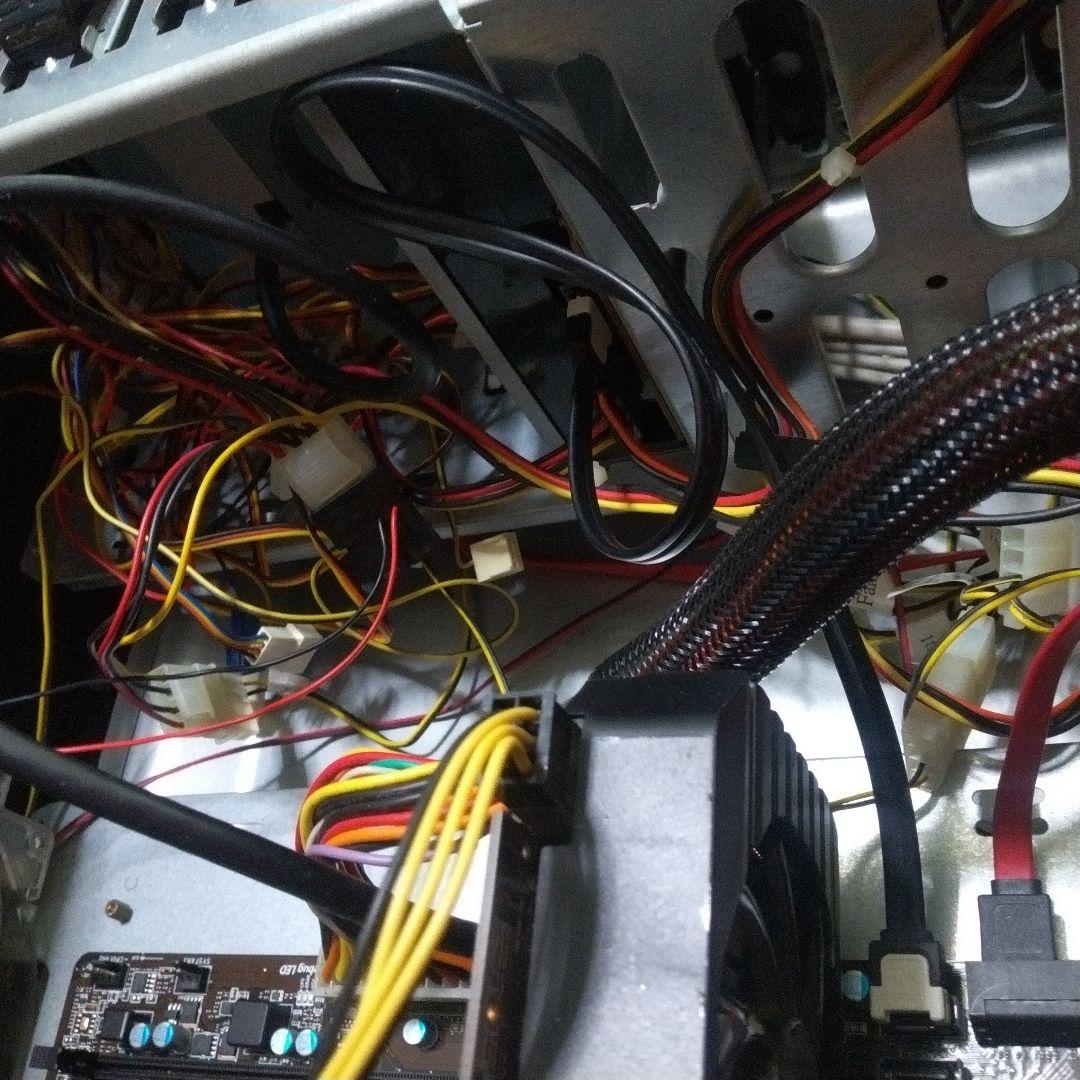 ゲーミングデスクトップ可能パーツ #ビッーヒ