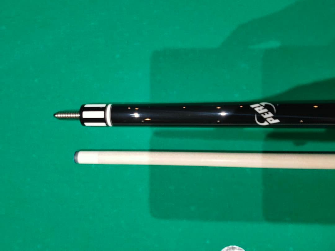 ビリヤードキュー PERI