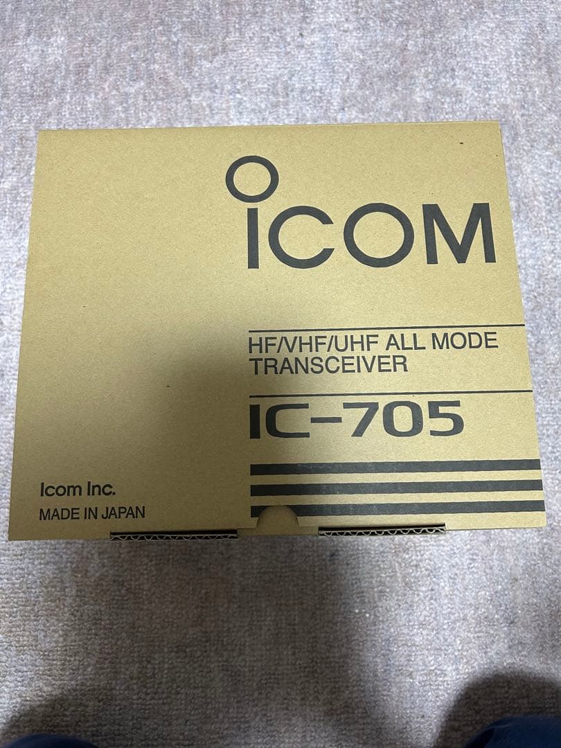 Icom IC-705 トランシーバー