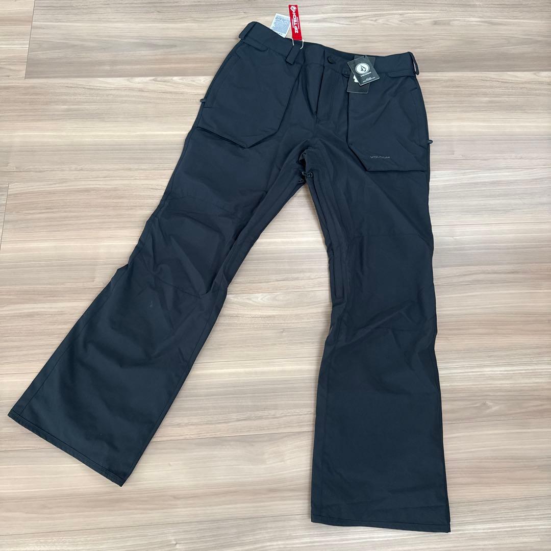 新品　VOLCOM ウェア　スノー　上下セット　Lサイズ　2025 セットアップ
