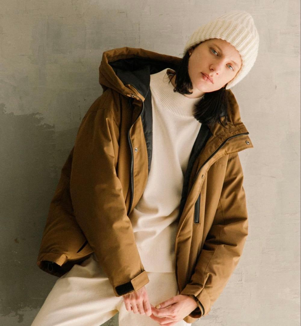 アーバンリサーチサニーレーベル　フーディーダウンジャケット　ブラウン