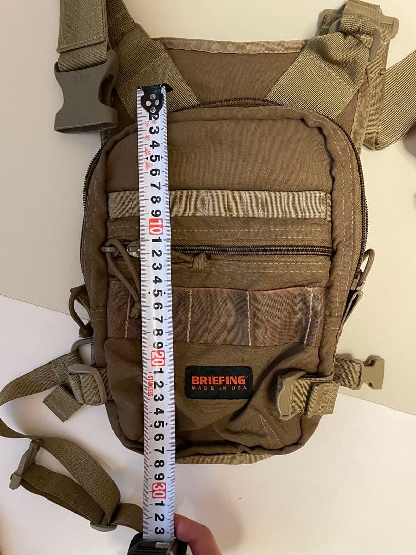 BRIEFING ボディバッグ ブラウン